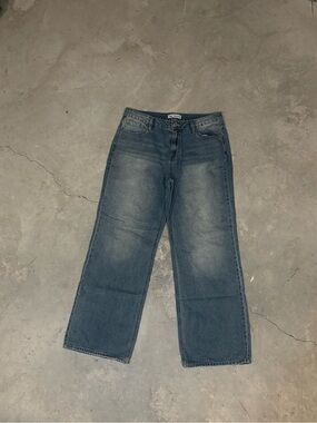 YMI Men's Relaxed Fit Washed Blue Jeans